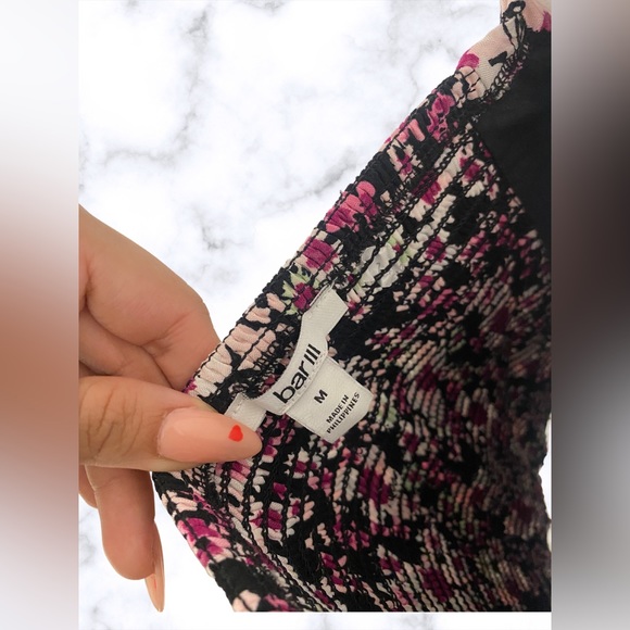 Floral Cropped Top - Picture 5 of 5